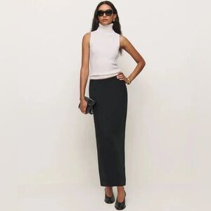 Reformation low waist skirt size 4/6/S